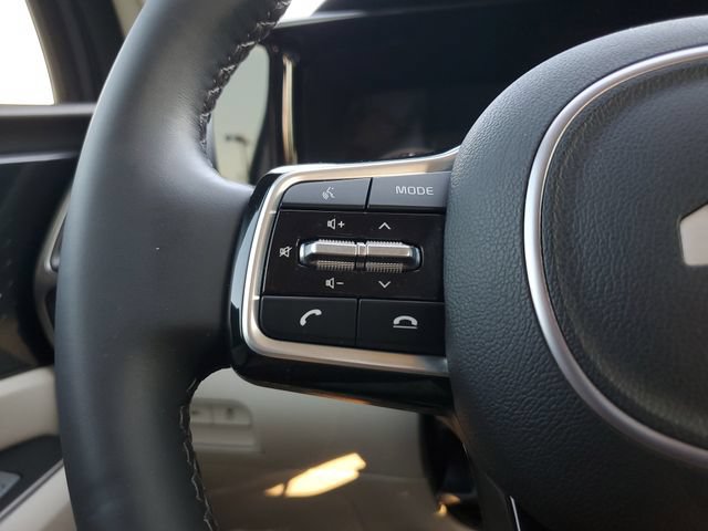 Used 2023 Kia Sorento S FWD image 23