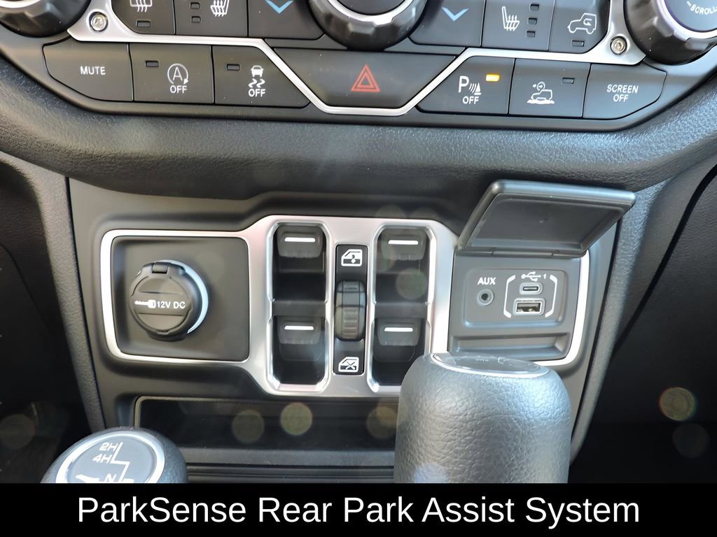 New 2025 Jeep Gladiator Sport AWD/4WD image 24