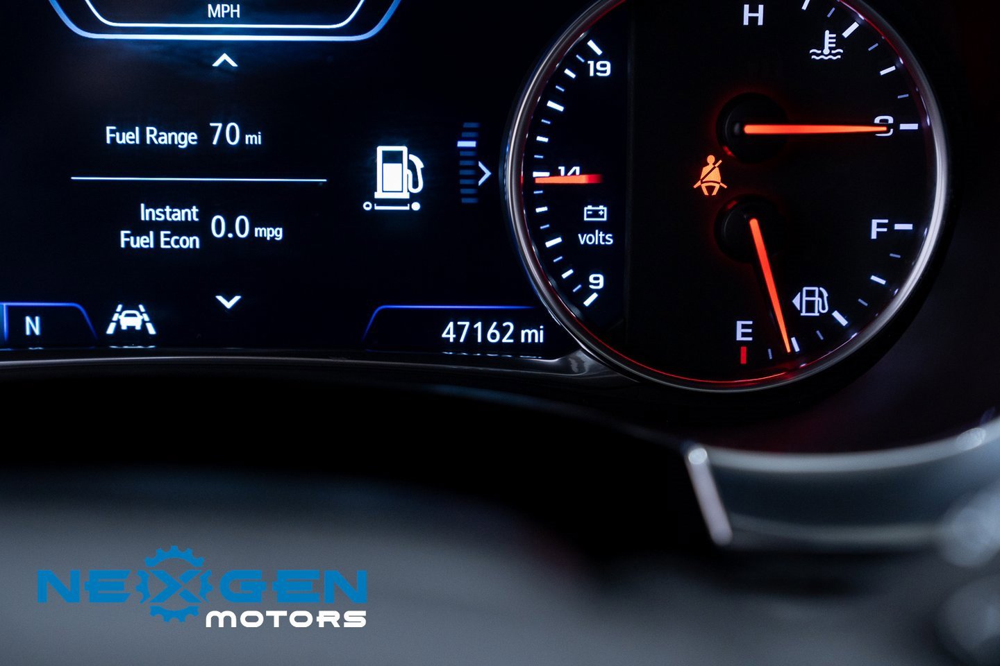 Used 2023 Chevrolet Traverse High Country image 9