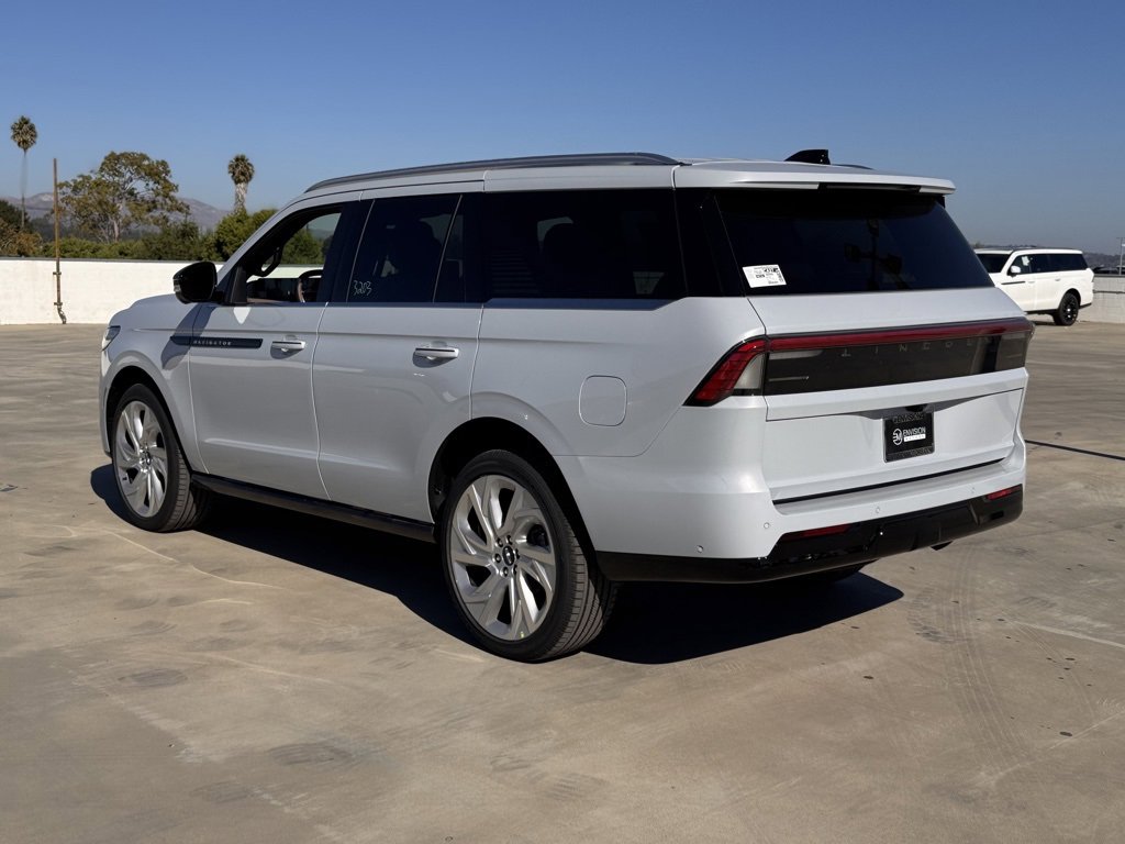 New 2025 Lincoln Navigator Black Label image 11