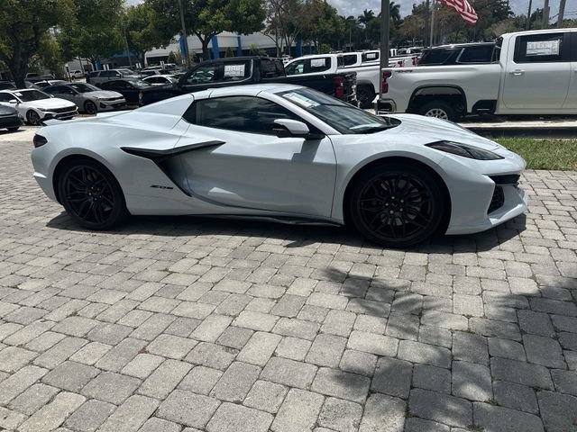 Used 2023 Chevrolet Corvette Z06 RWD image 15