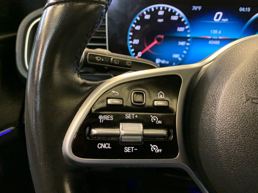 Used 2022 Mercedes-Benz GLE 350 4MATIC w/ Premium Package image 23