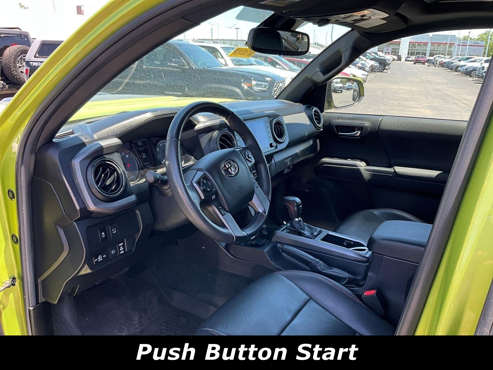 Used 2022 Toyota Tacoma TRD Pro AWD/4WD image 16