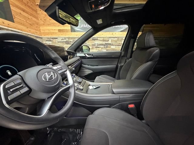 Used 2025 Hyundai Palisade Calligraphy AWD/4WD image 14