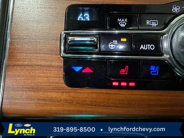 Used 2020 Lincoln Aviator Reserve w/ Equipment Group 202A image 16