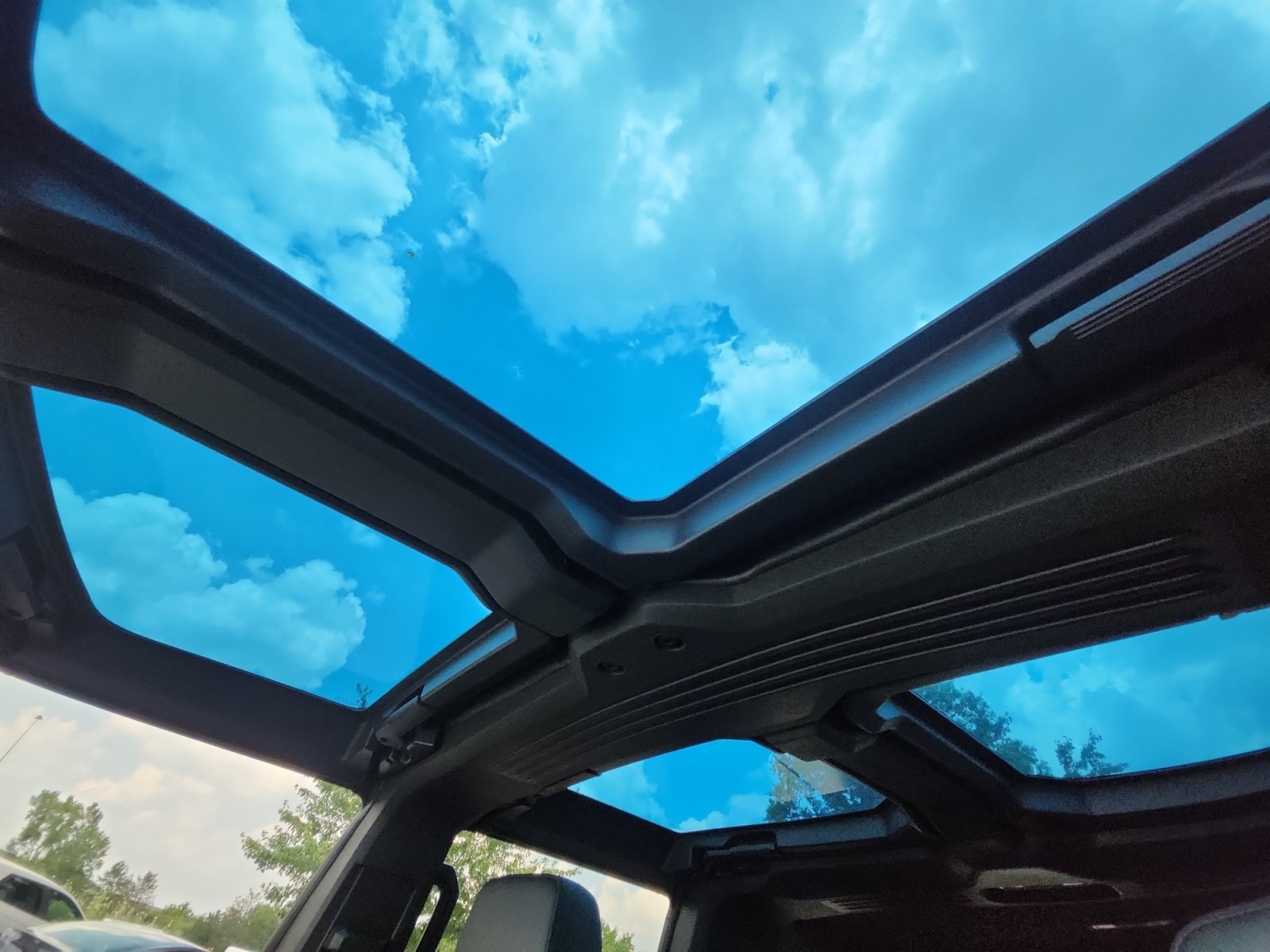Used 2025 GMC Hummer EV 2X AWD/4WD image 20