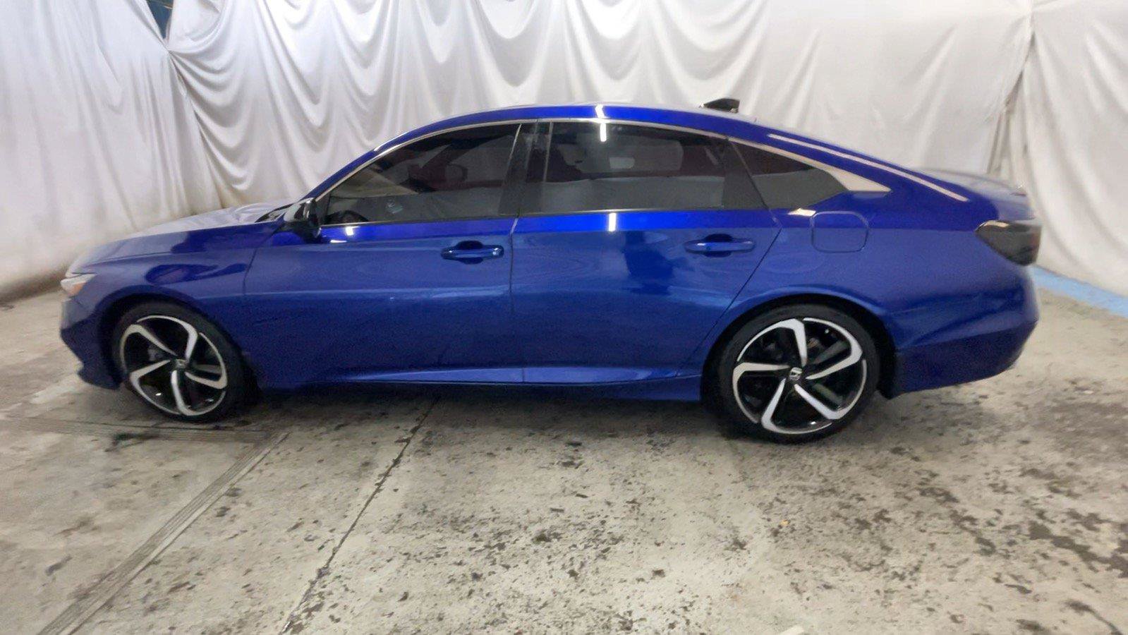 Used 2022 Honda Accord Sport image 12