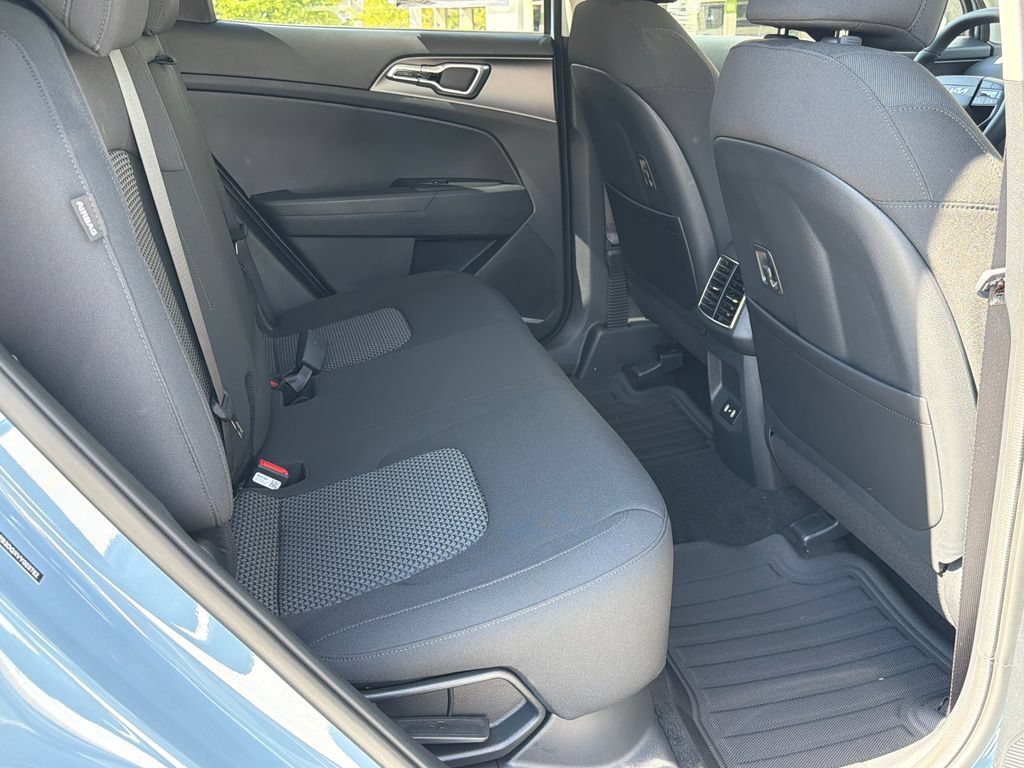 New 2027 Kia Sportage S FWD image 12
