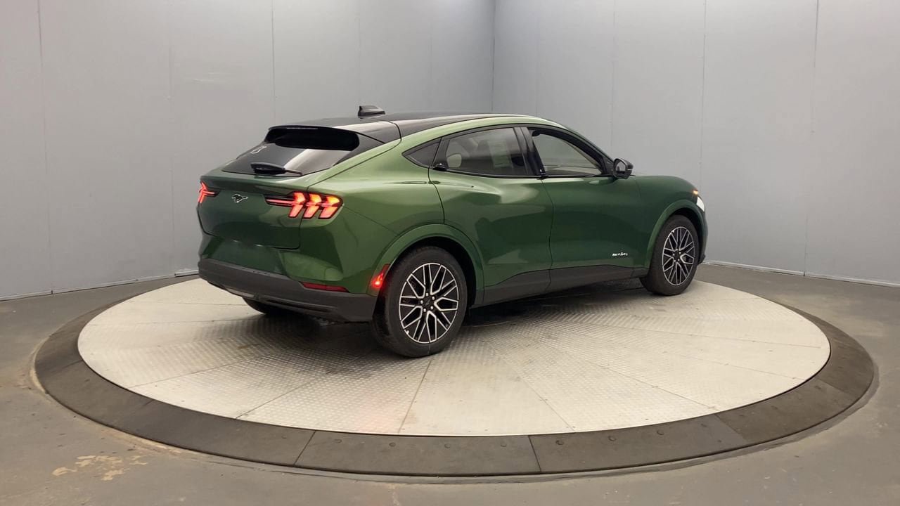 New 2026 Ford Mustang Mach-E Premium AWD/4WD image 5