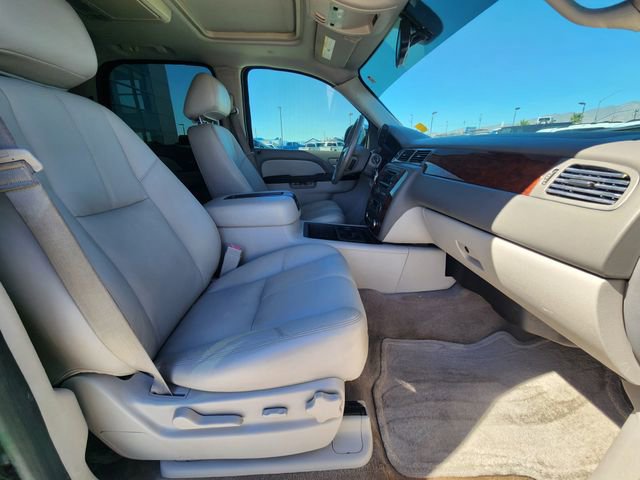 Used 2014 Chevrolet Tahoe LT RWD image 14