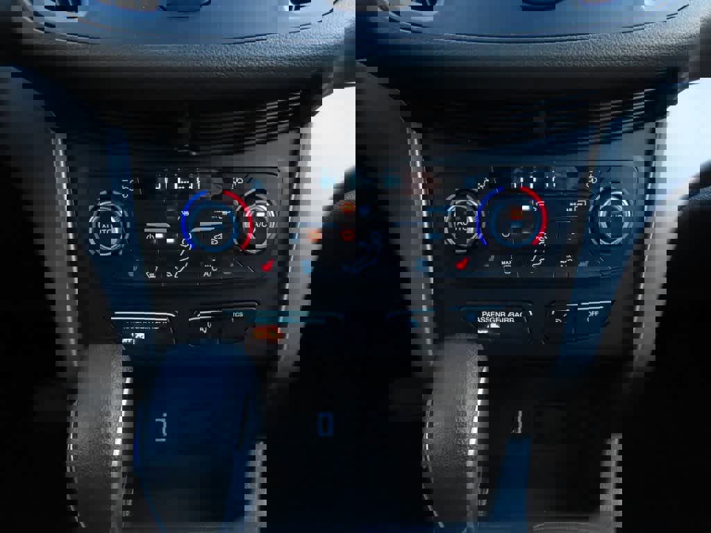 Used 2018 Ford Escape SE image 23