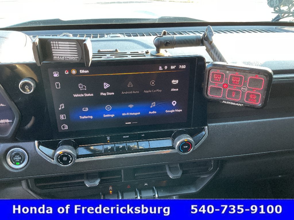 Used 2024 Chevrolet Colorado Trail Boss AWD/4WD image 30