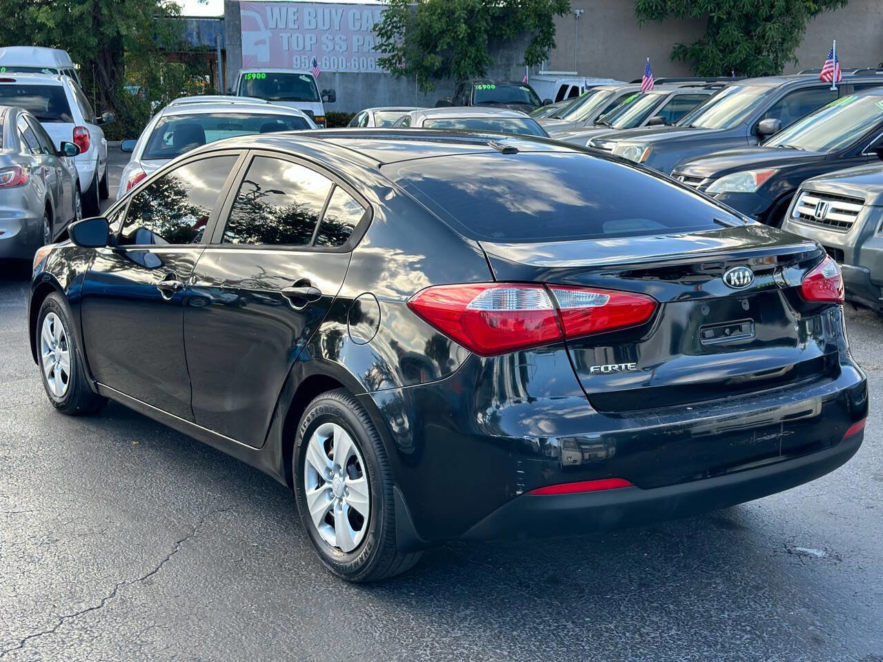 Used 2014 Kia Forte LX FWD image 4