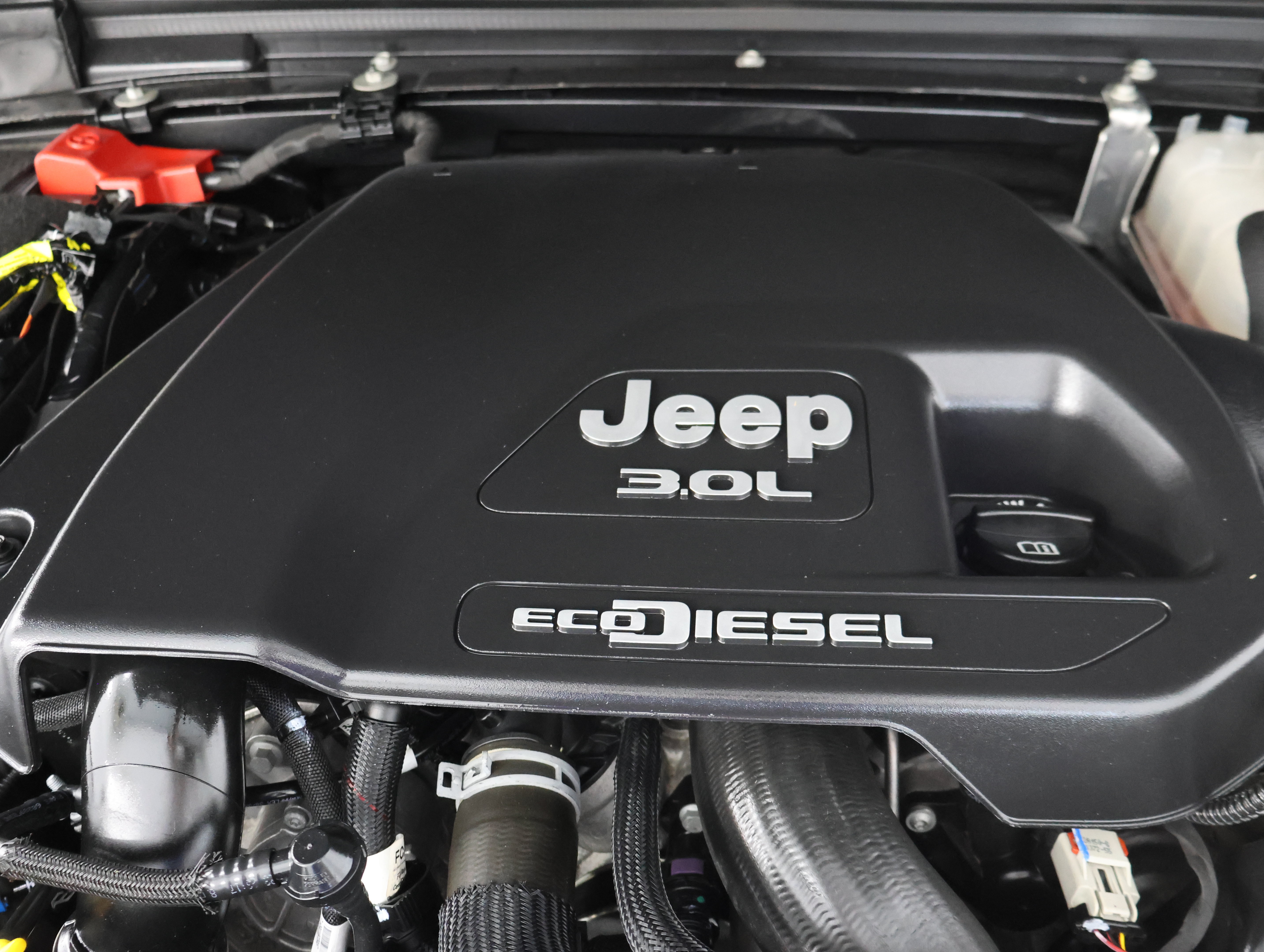 Used 2023 Jeep Gladiator Sport AWD/4WD image 19