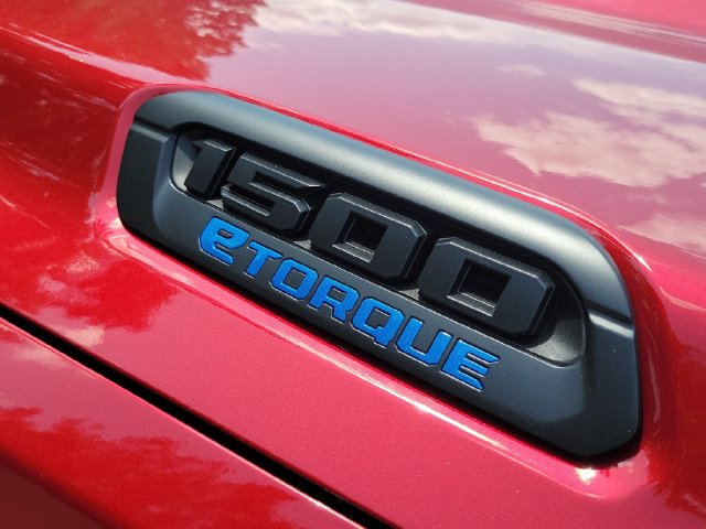 New 2026 RAM 1500 Big Horn AWD/4WD image 9
