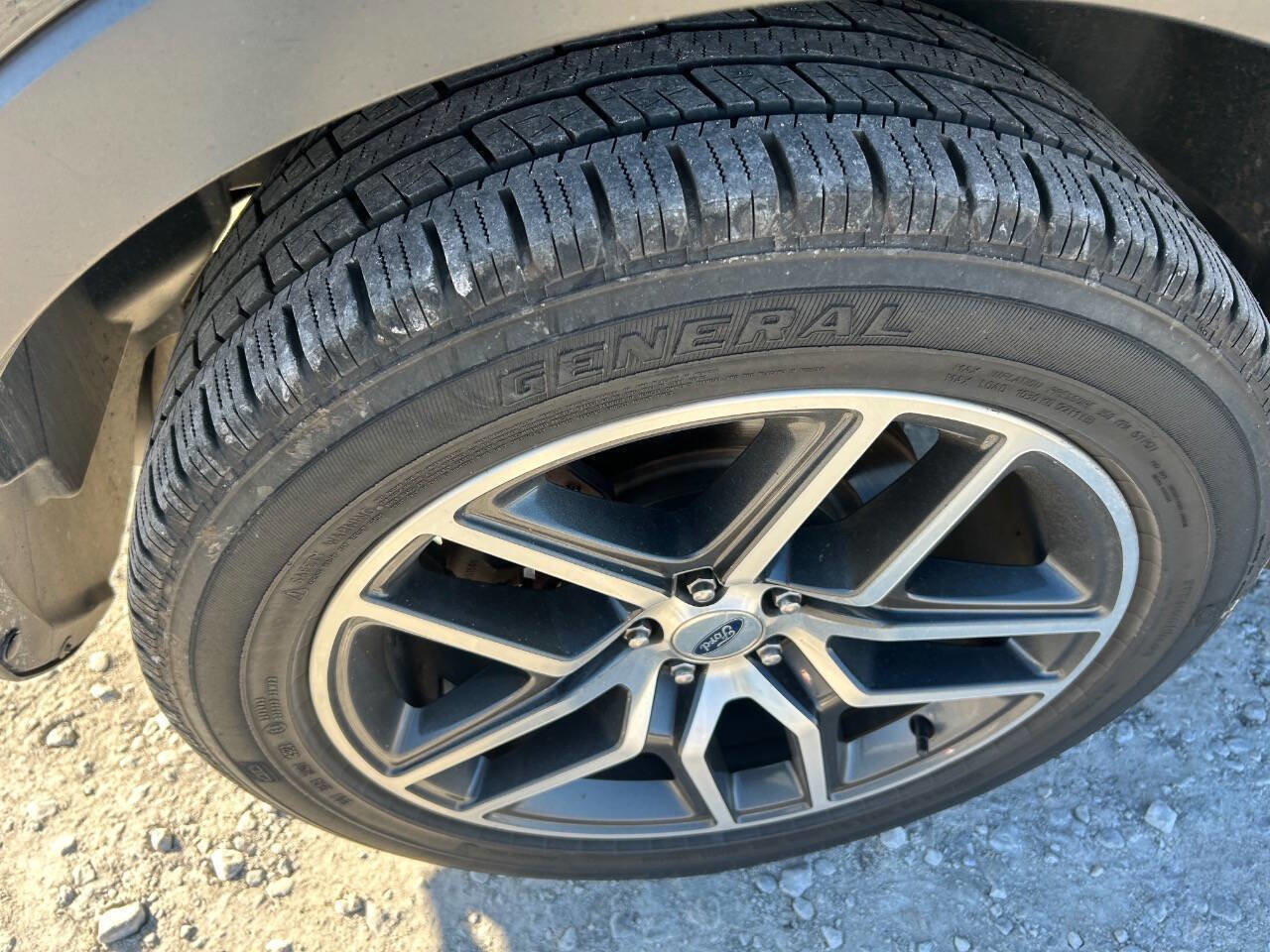 Used 2016 Ford Explorer Sport w/ Equipment Group 401A image 12