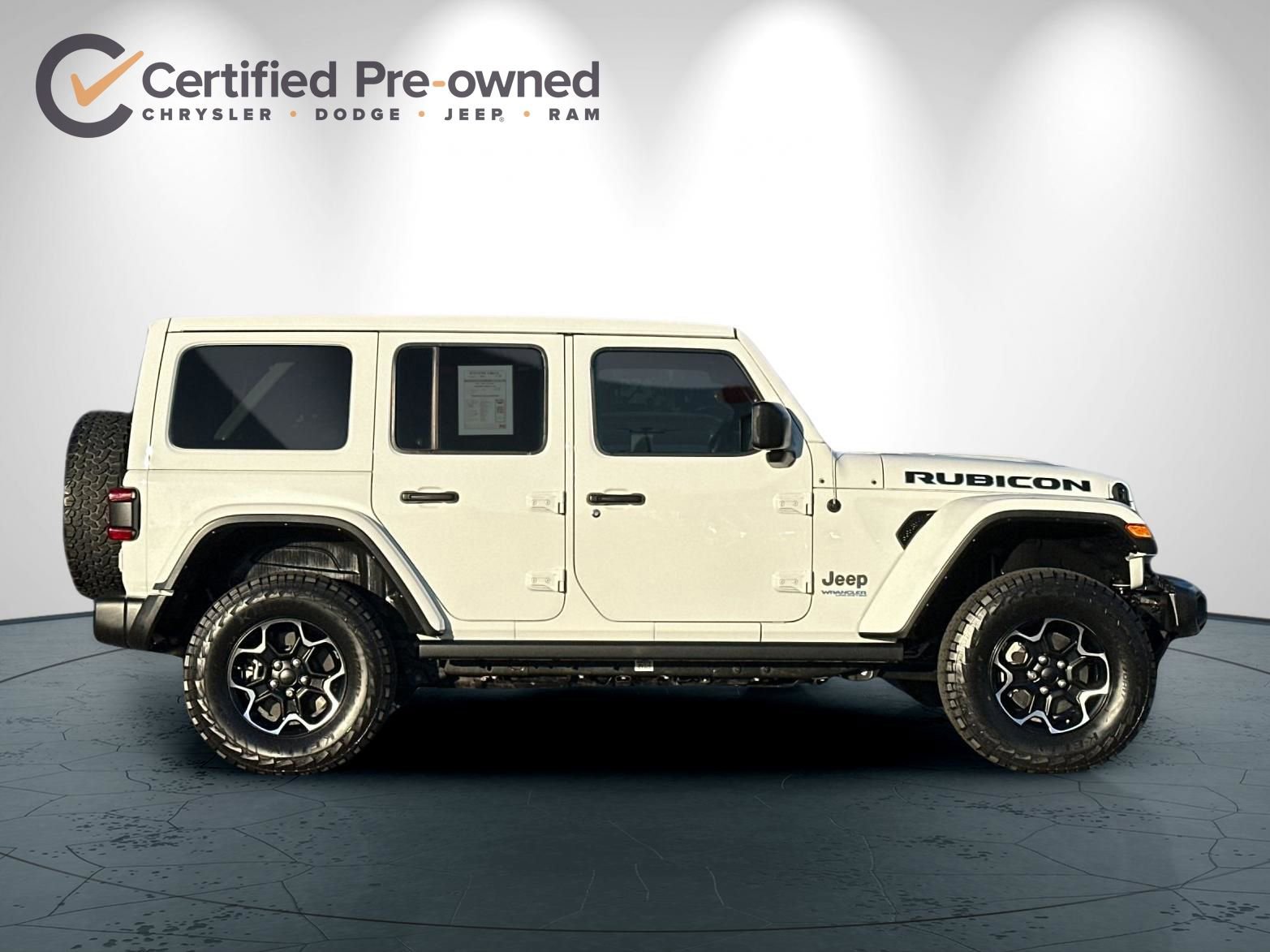 Used 2021 Jeep Wrangler Unlimited Rubicon 4xe w/ Cold Weather Group AWD/4WD image 3