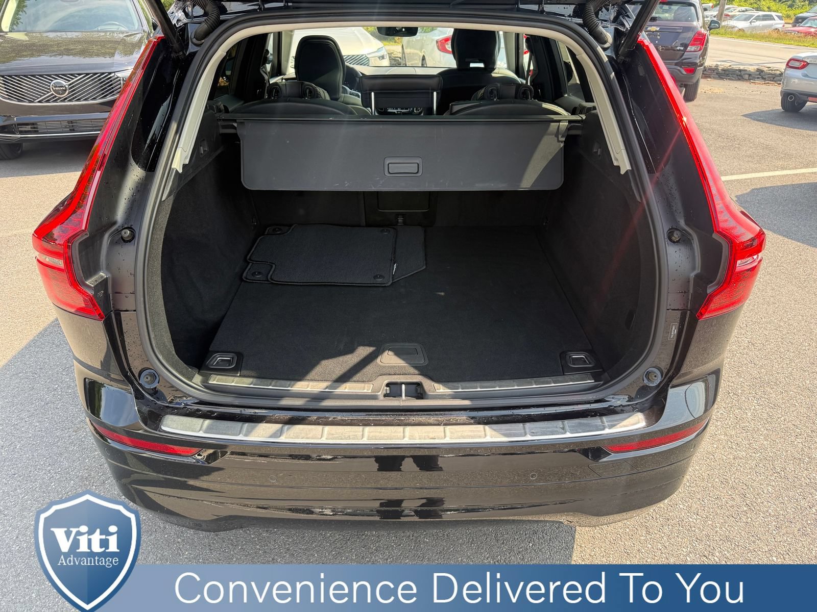 Certified 2023 Volvo XC60 B5 Core w/ Climate Package AWD/4WD image 24