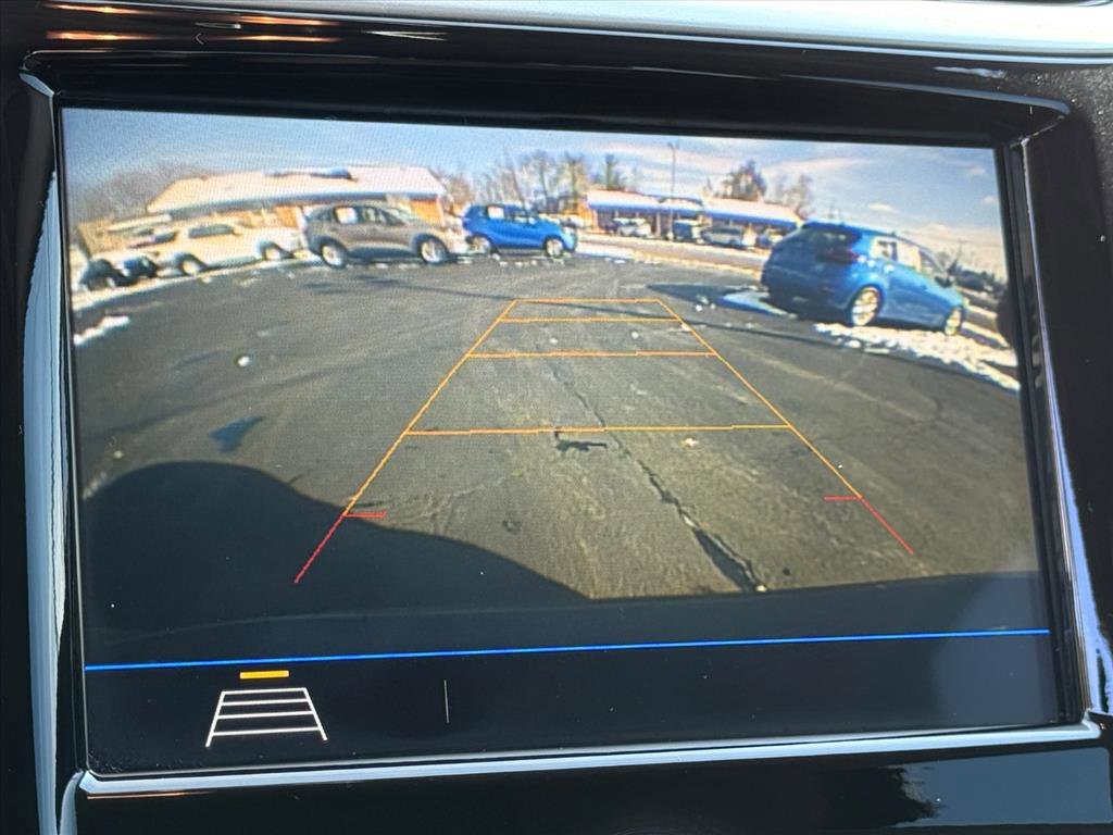 Used 2018 Chevrolet Sonic LT w/ Convenience Package image 16