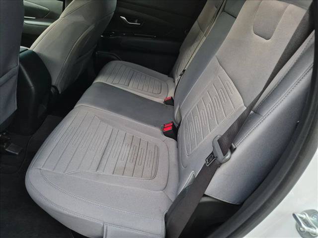 Used 2023 Hyundai Santa Cruz SE AWD/4WD image 17