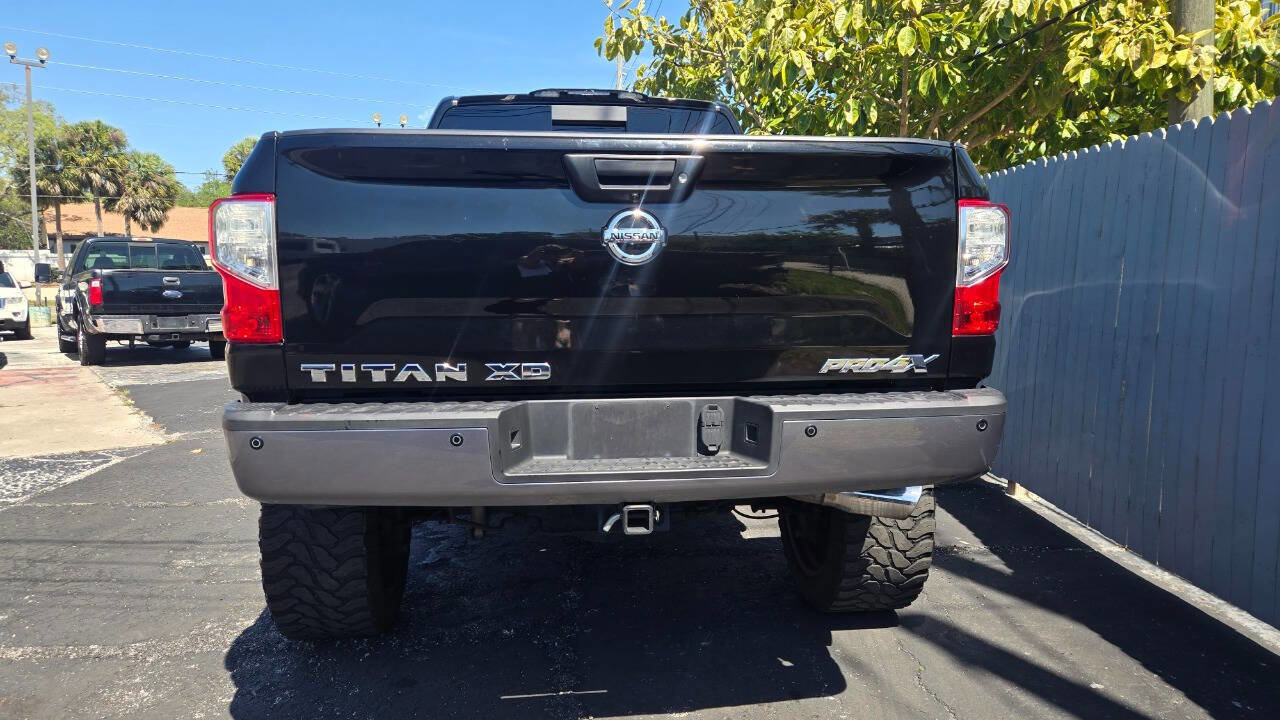 Used 2016 Nissan Titan PRO-4X AWD/4WD image 29