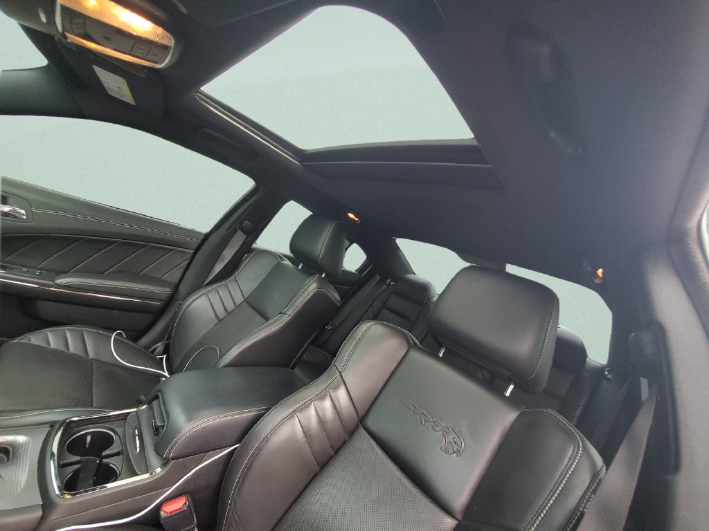 Used 2023 Dodge Charger SRT Hellcat w/ Harman/Kardon Audio Group RWD image 17