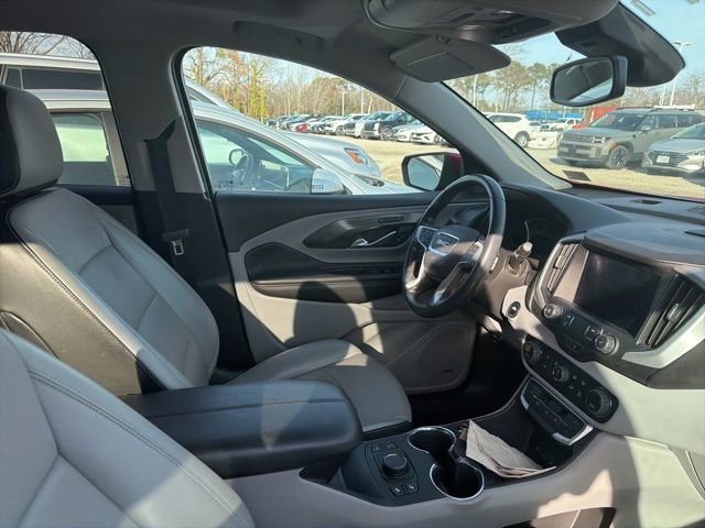 Used 2022 GMC Terrain SLT w/ Infotainment Package II image 11