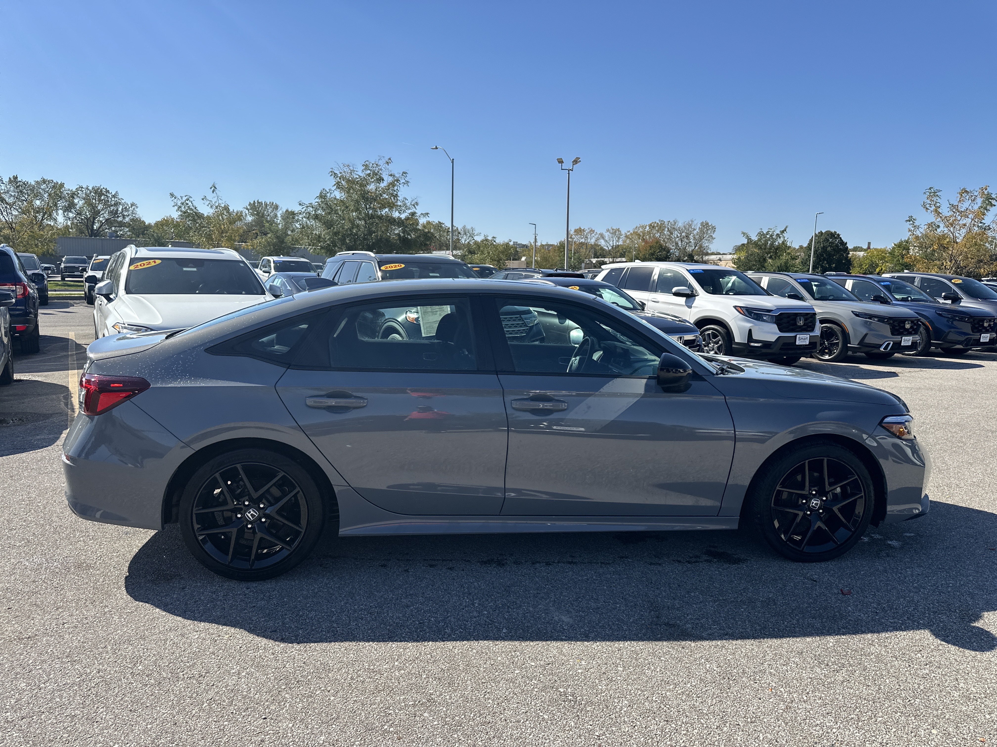 Certified 2025 Honda Civic Sport Touring image 3