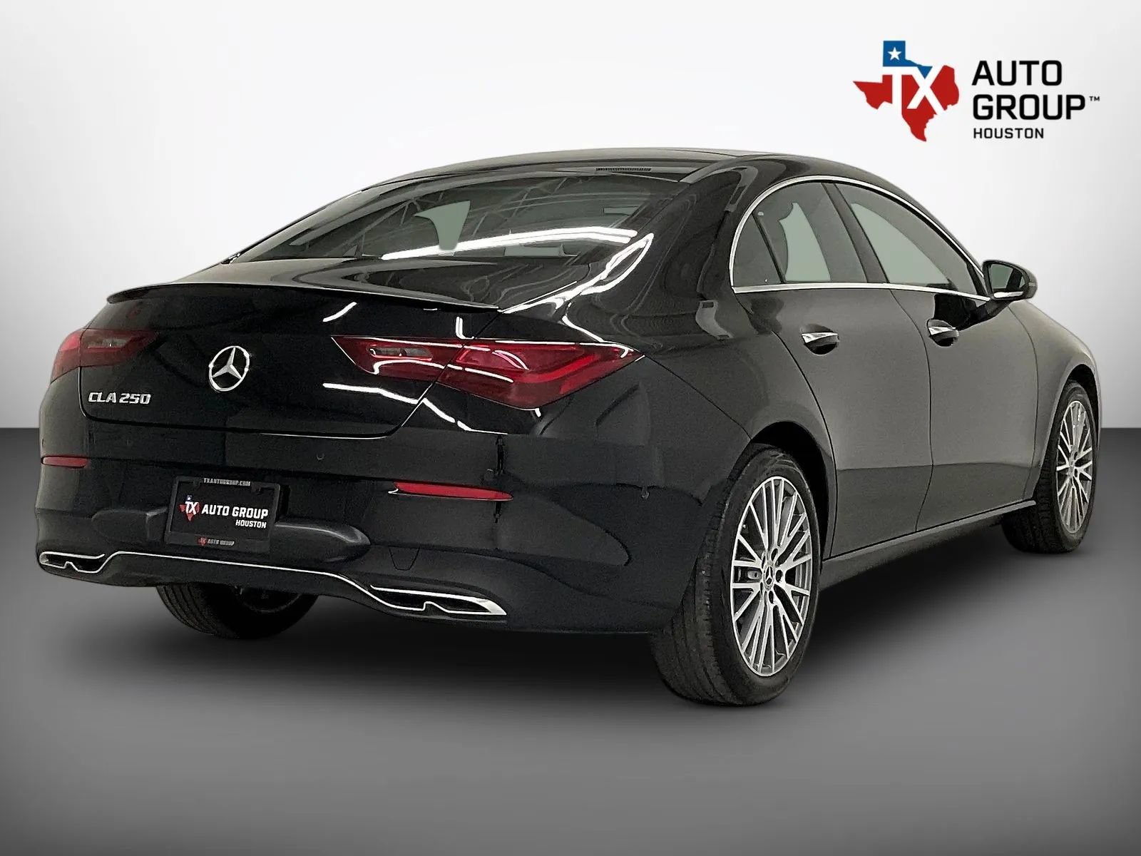 Used 2024 Mercedes-Benz CLA 250 image 5