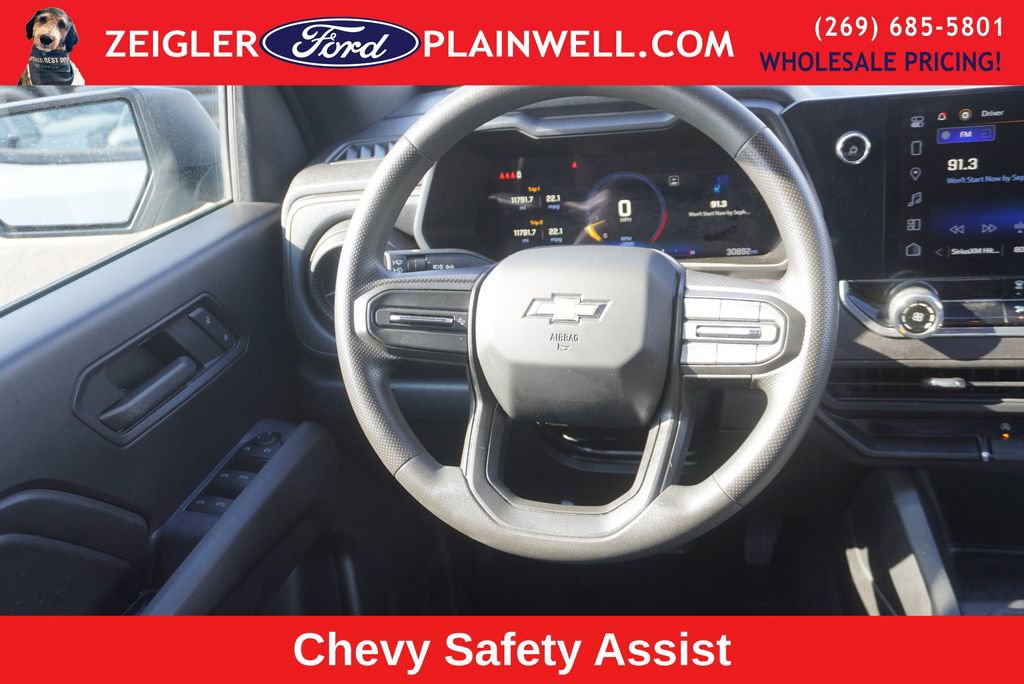 Used 2024 Chevrolet Colorado W/T image 13