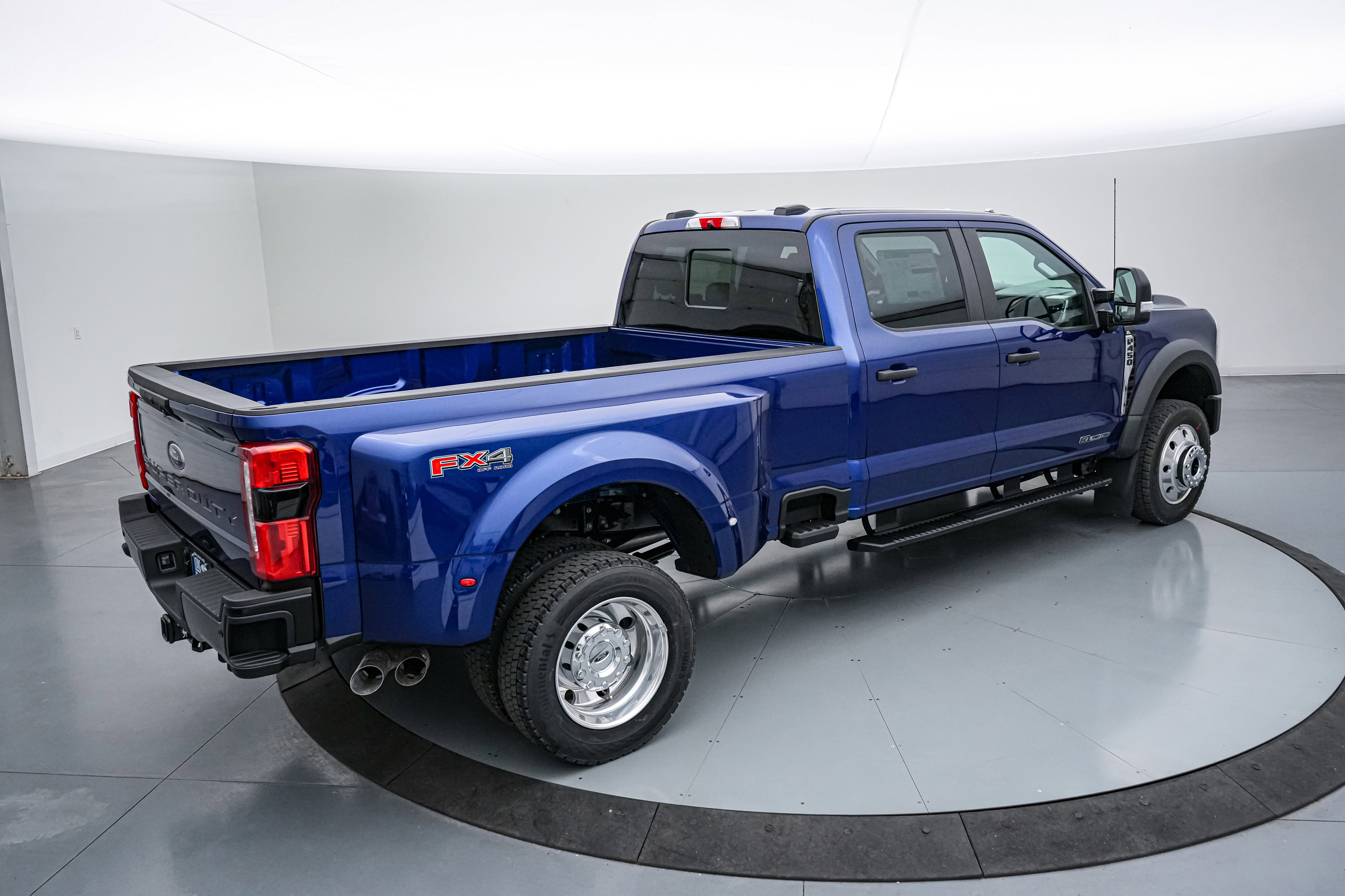 New 2026 Ford F450 XL w/ 360-Degree Camera Package image 4
