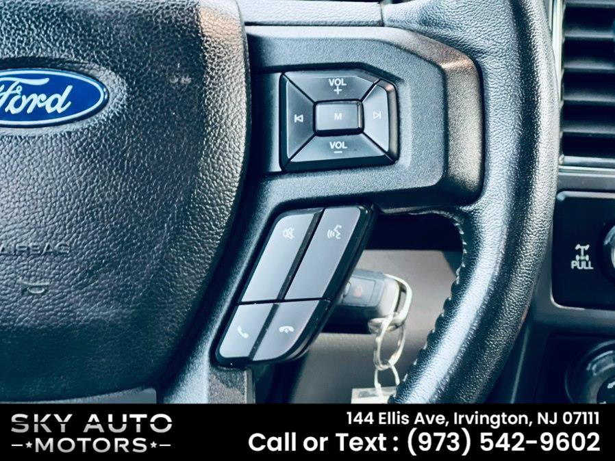 Used 2017 Ford F150 XLT w/ Equipment Group 301A Mid AWD/4WD image 15