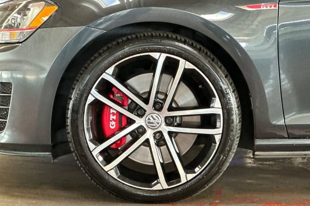 Used 2017 Volkswagen GTI Sport image 33