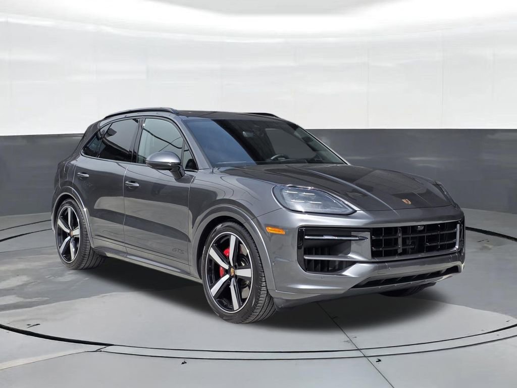 Certified 2025 Porsche Cayenne GTS AWD/4WD image 9