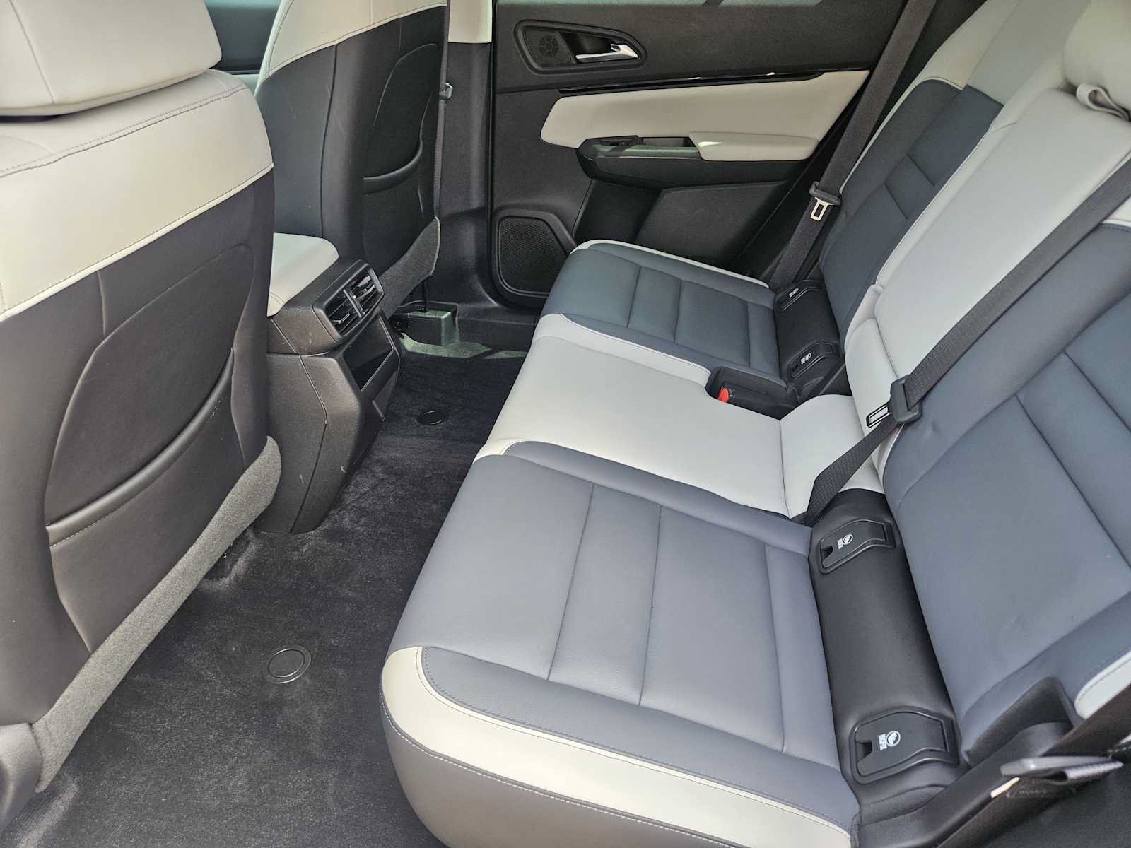 Certified 2025 Honda Prologue Touring image 30