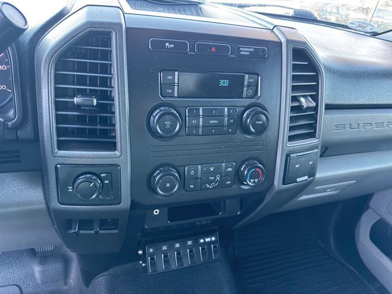 Used 2017 Ford F250 XL w/ Power Equipment Group image 29