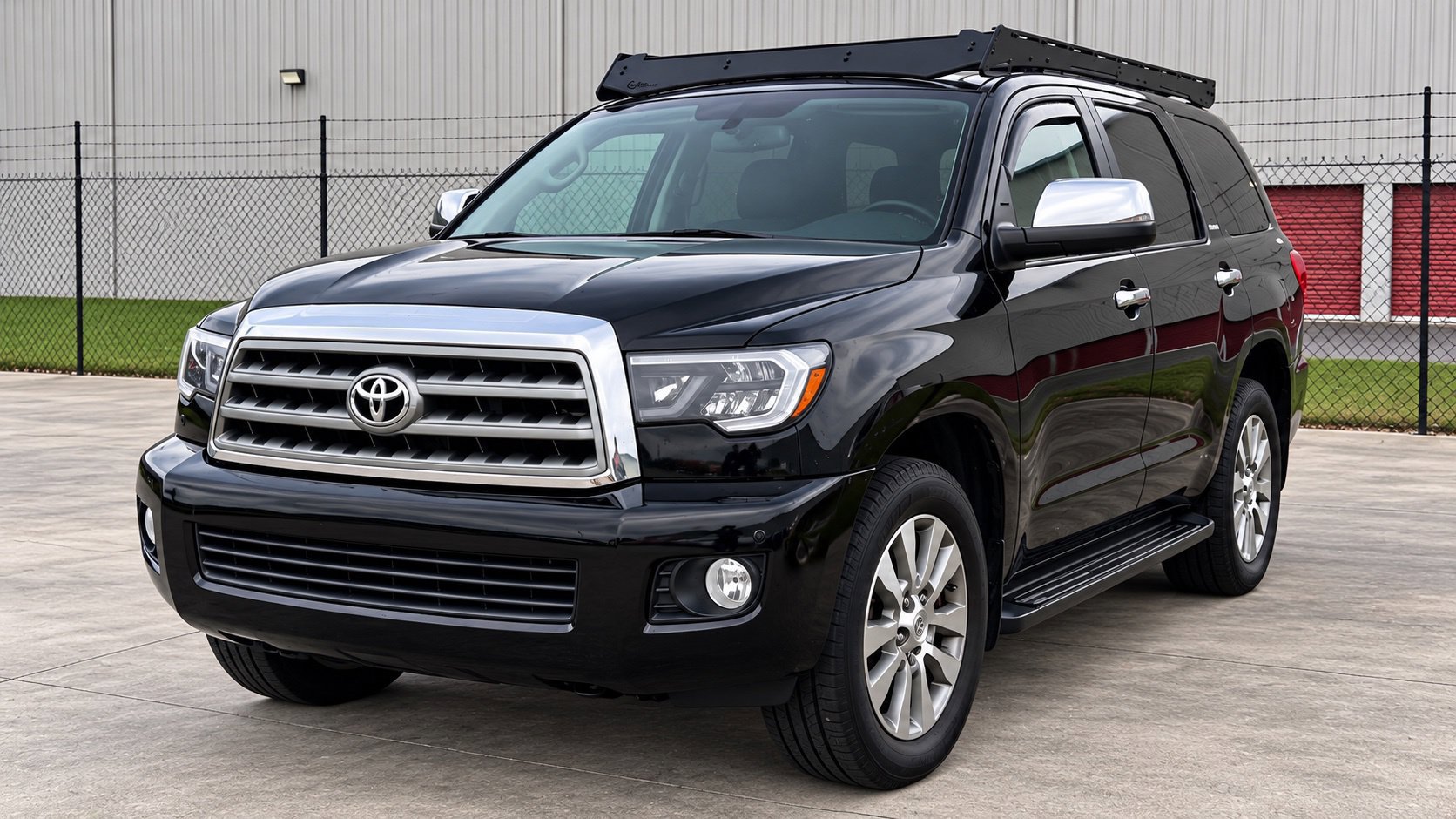 Used 2017 Toyota Sequoia Limited w/ Safety & Convenience Package AWD/4WD image 1