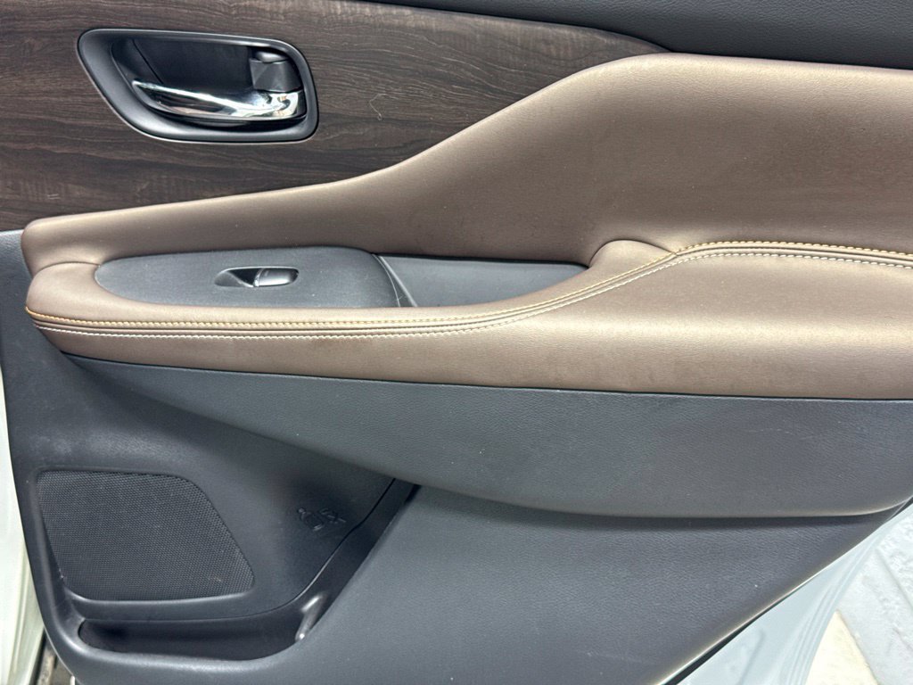 Used 2024 Nissan Murano Platinum AWD/4WD image 24