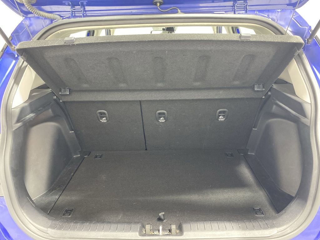 Used 2025 Hyundai Venue SEL image 20