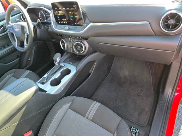 Used 2024 Chevrolet Blazer LT w/ Convenience Package image 17