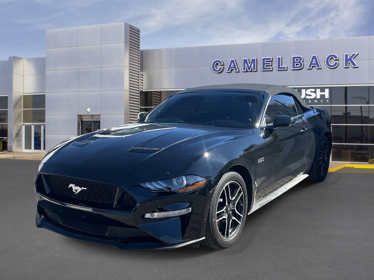 Used 2018 Ford Mustang GT Premium RWD image 2