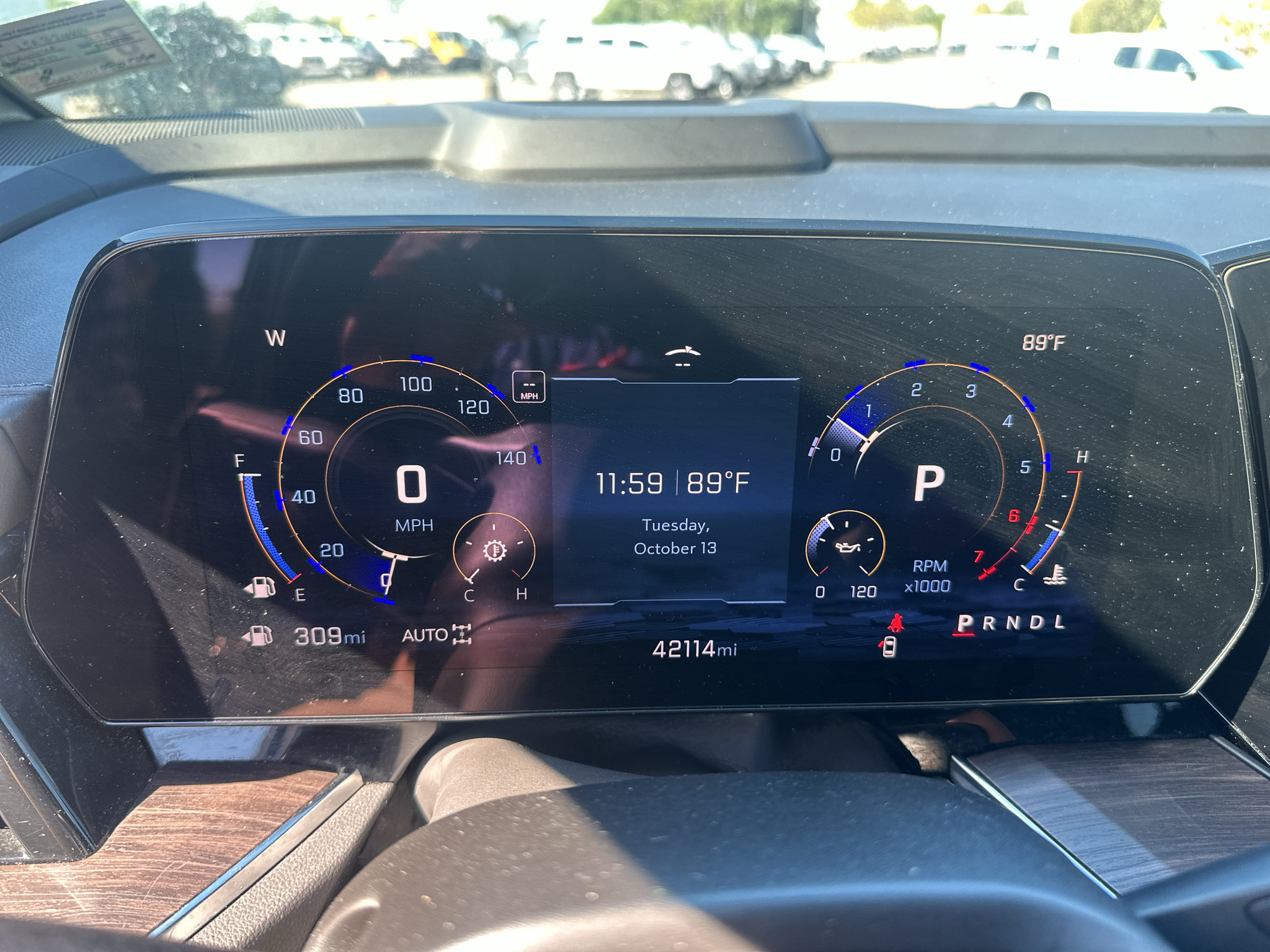 Used 2025 Chevrolet Tahoe Z71 AWD/4WD image 26