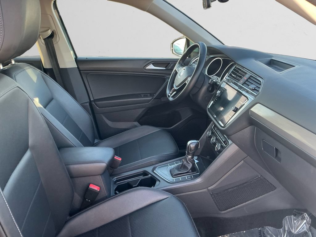 Used 2019 Volkswagen Tiguan SE FWD image 15