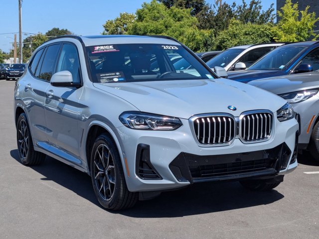 Certified 2023 BMW X3 xDrive30i w/ M Sport Package AWD/4WD image 3