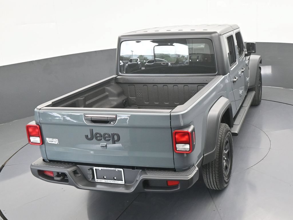 New 2026 Jeep Gladiator Sport AWD/4WD image 42