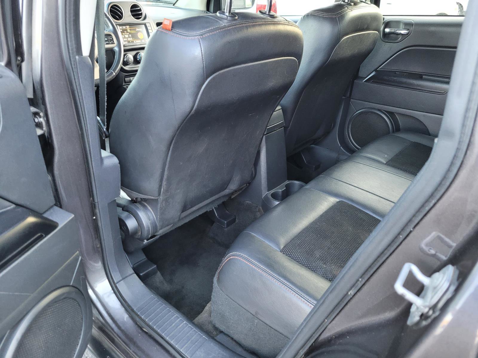 Used 2016 Jeep Compass 75th Anniversary w/ Power Value Group image 14