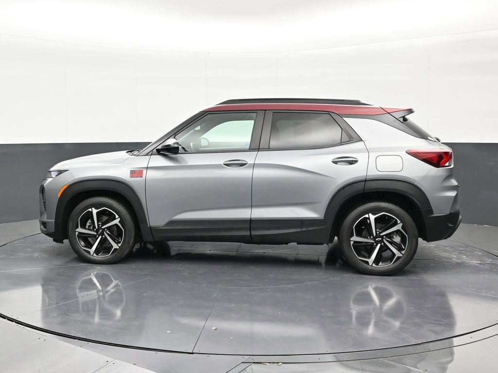 Used 2023 Chevrolet TrailBlazer RS image 2