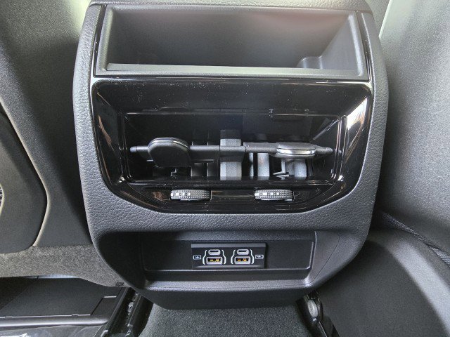 New 2025 Jeep Grand Cherokee Laredo X image 13