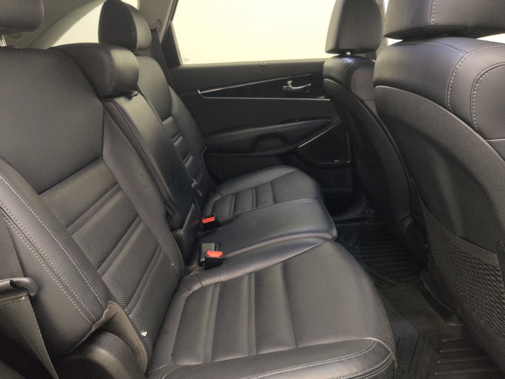 Used 2019 Kia Sorento SX FWD image 19