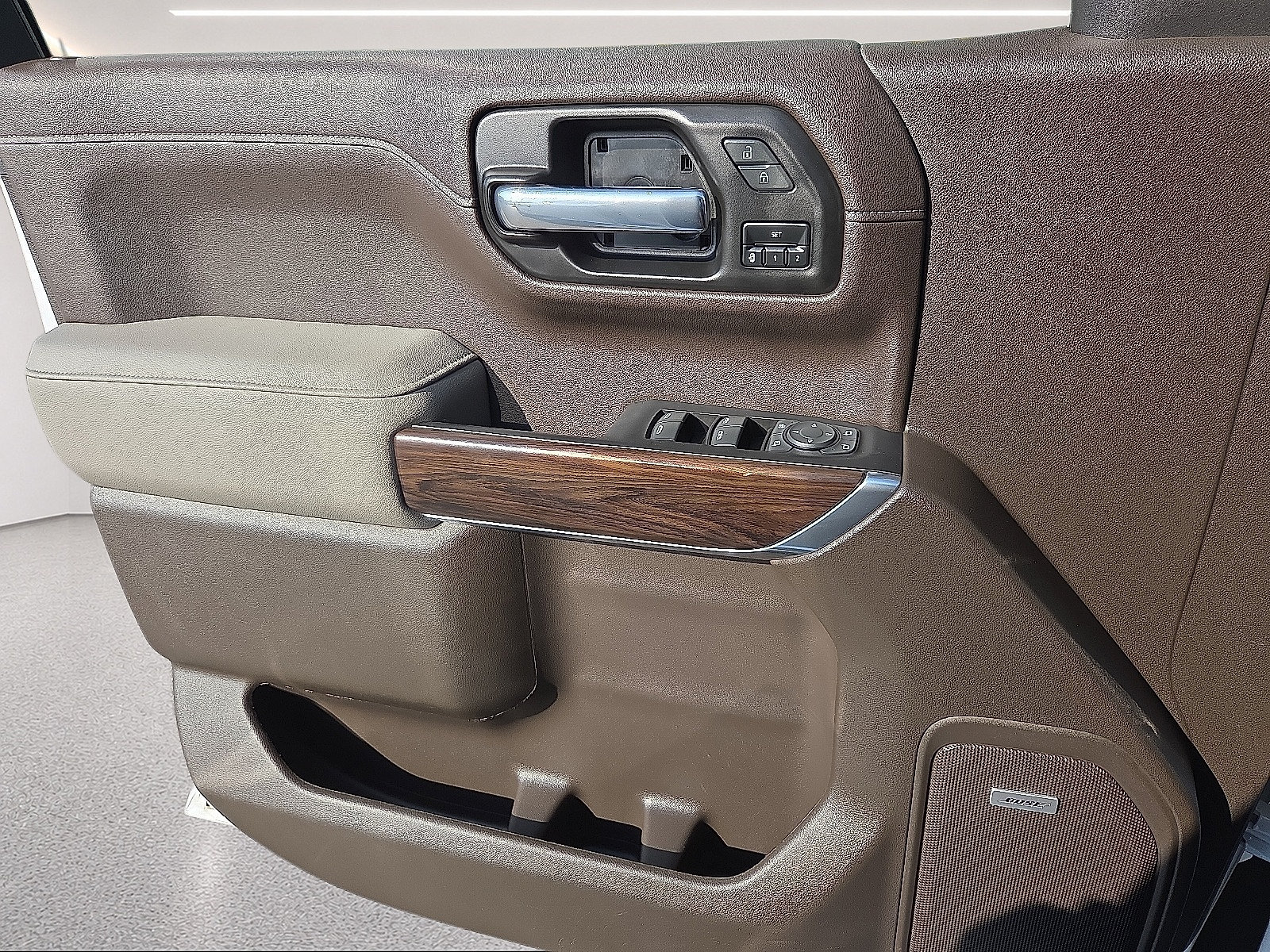 Certified 2022 GMC Sierra 1500 SLT AWD/4WD image 25